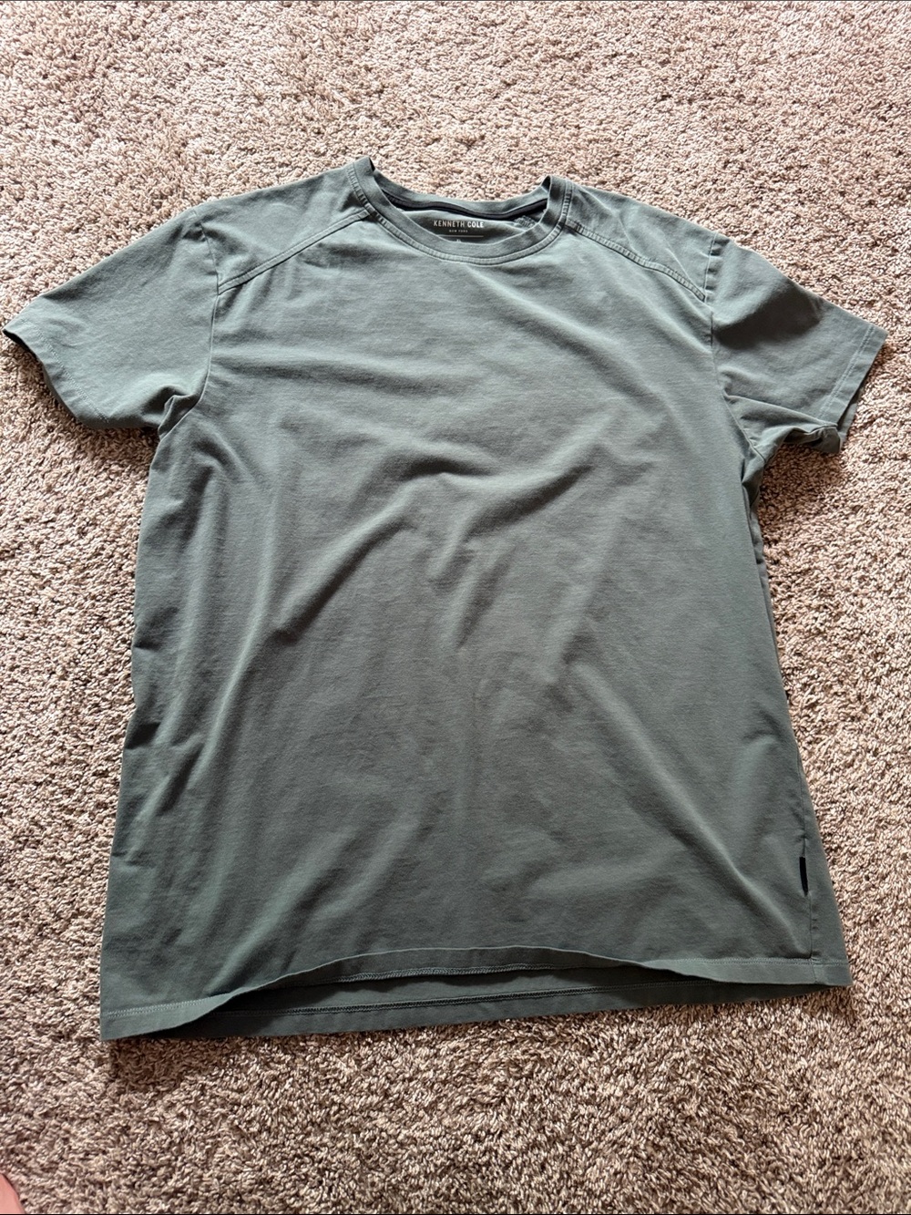 Kenneth Cole Short-Sleeve Crew Tee in Olive
